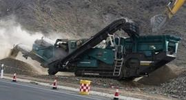 Powerscreen-Trakpactor-320-Roadbuilding-Project-Gansu-China-848x350